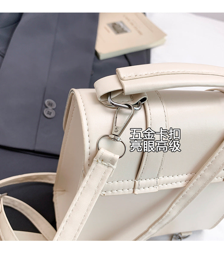 Petit sac à main à nœuds