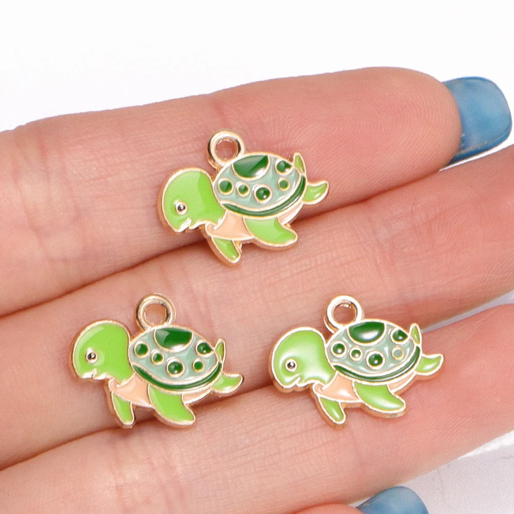Lot de 10 breloques tortue à finition dorée