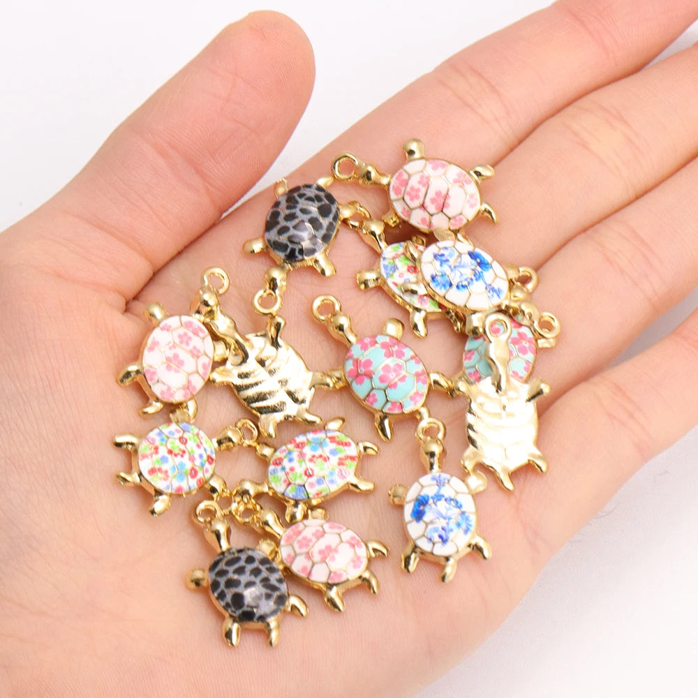 Lot de 10 breloques tortue à finition dorée