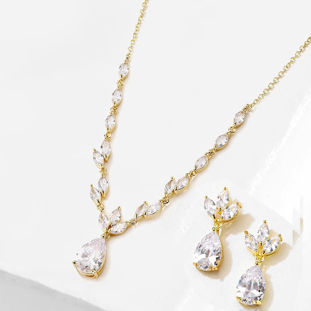 Parure Collier & Boucles d'Oreilles Zircon