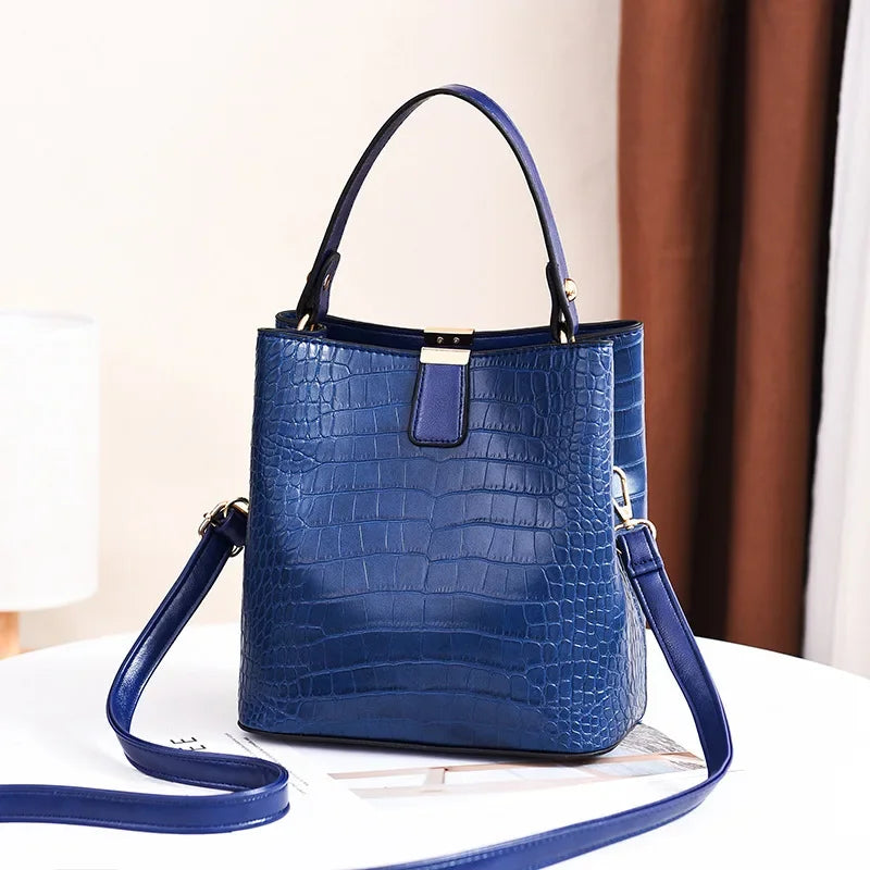 Sac à bandoulière effet croco